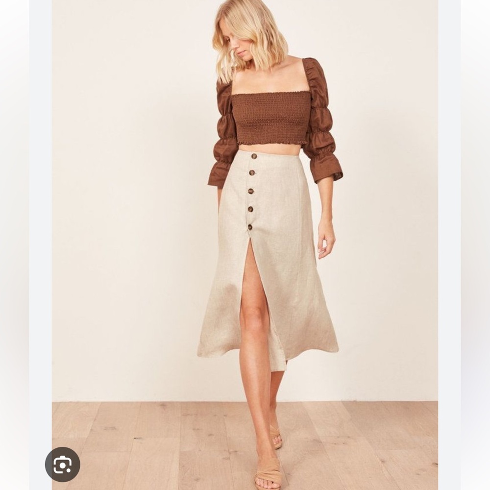 Elegant Beige Button-Front Skirt